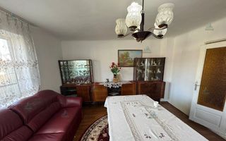 De Vânzare - Casă, Strada Griviței - Poză 7