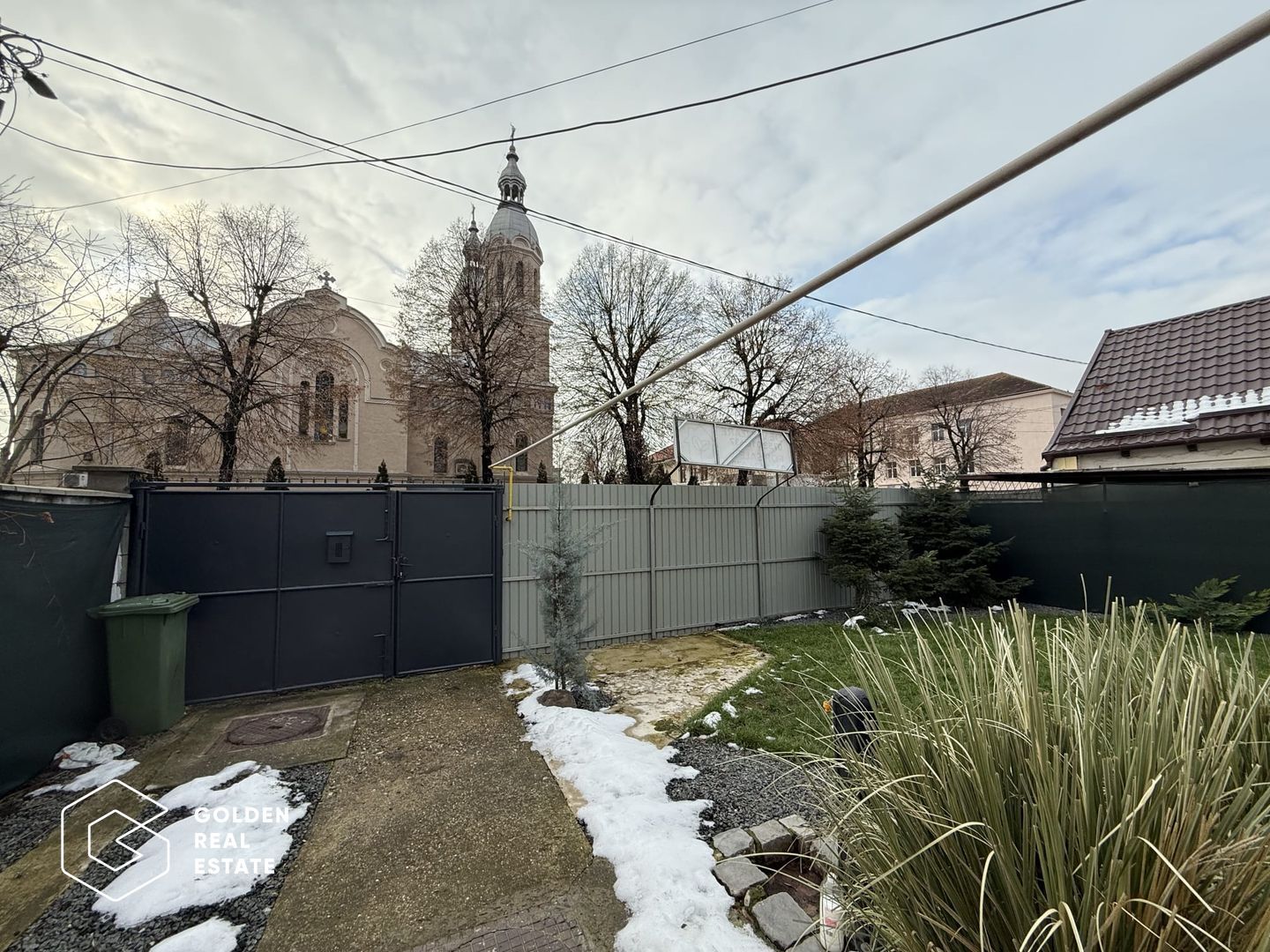 Casa pretabila pentru uz comercial/rezidential, teren 290 mp,  zona Cocorilor - Poză 3