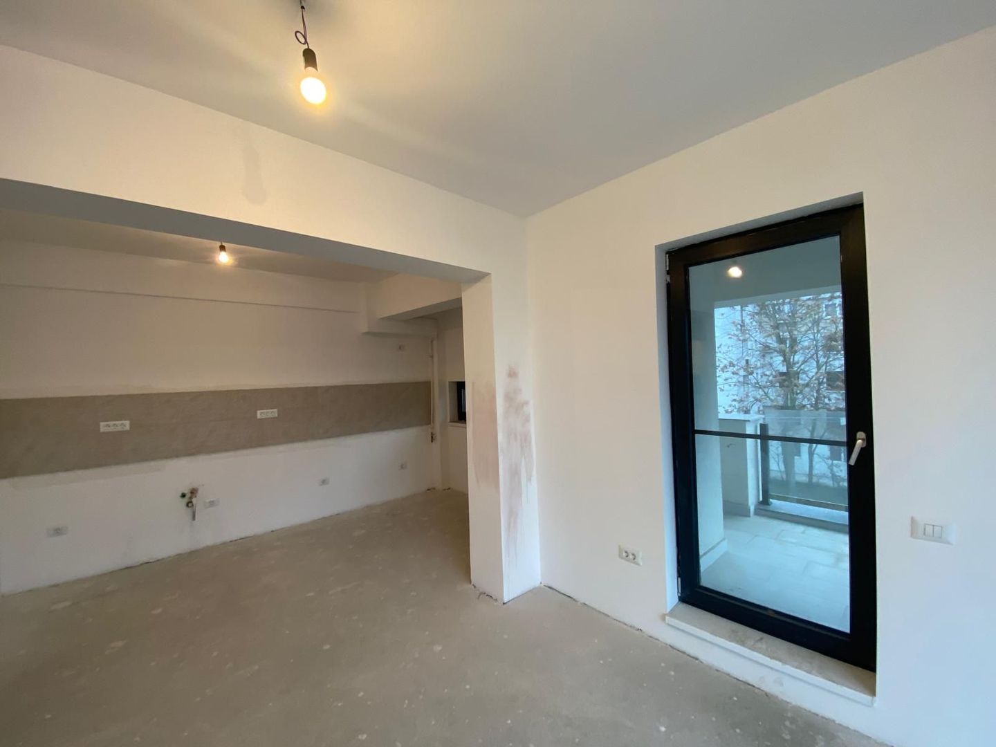 Apartament 2 camere de vânzare Crangasi Bloc Nou - Poză 2