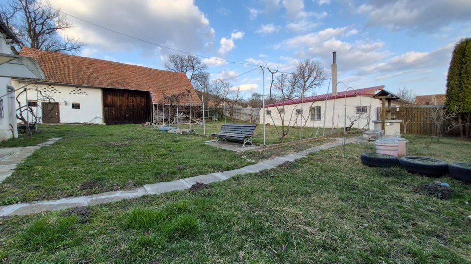 Casa individuala cu teren generos – 8.356 mp – Tichindeal, jud. Sibiu - Poză 15