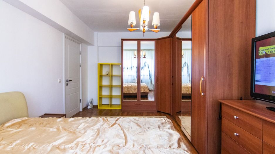 Ghencea 3 camere, bloc reabilitat, mobilat utilat, etaj 9/10, liber, tramvai 41! - Poză 1