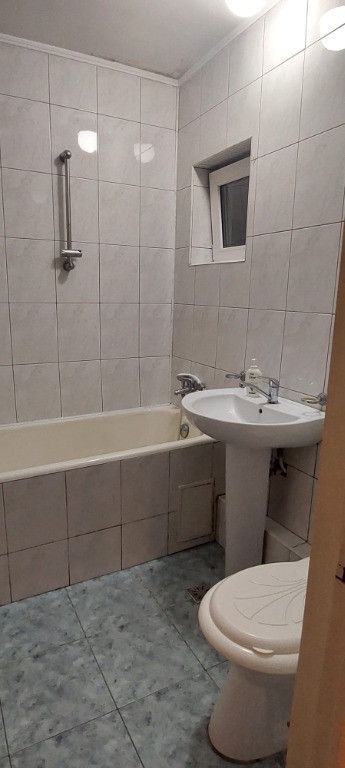 Proprietar apartament 2 camere central - Poză 8
