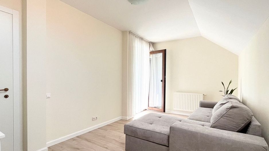 Pipera | Vila 5 Camere | Individuala | Renovata | Garaj - Poză 12