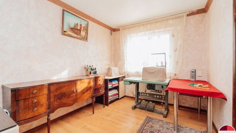 Casă de vânzare, Obileni, Hîncești ,185 m² ,16 ari, 2 garaje - Poză 11