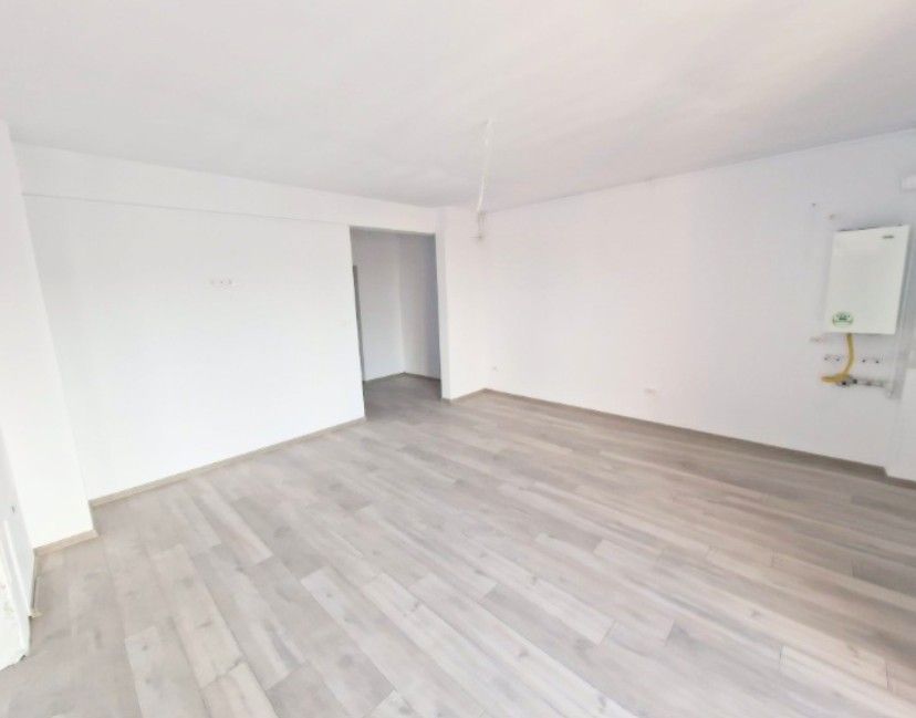 Apartament 2 camere Otopeni | bloc cu lift | 10 minute pe jos de centru - Poză 5