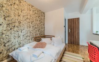 Vanzare Duplex, 214 mp, teren 300 mp, Europa - Poză 19