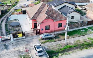 Casa pe principala in Giarmata  737mp teren - Poză 1