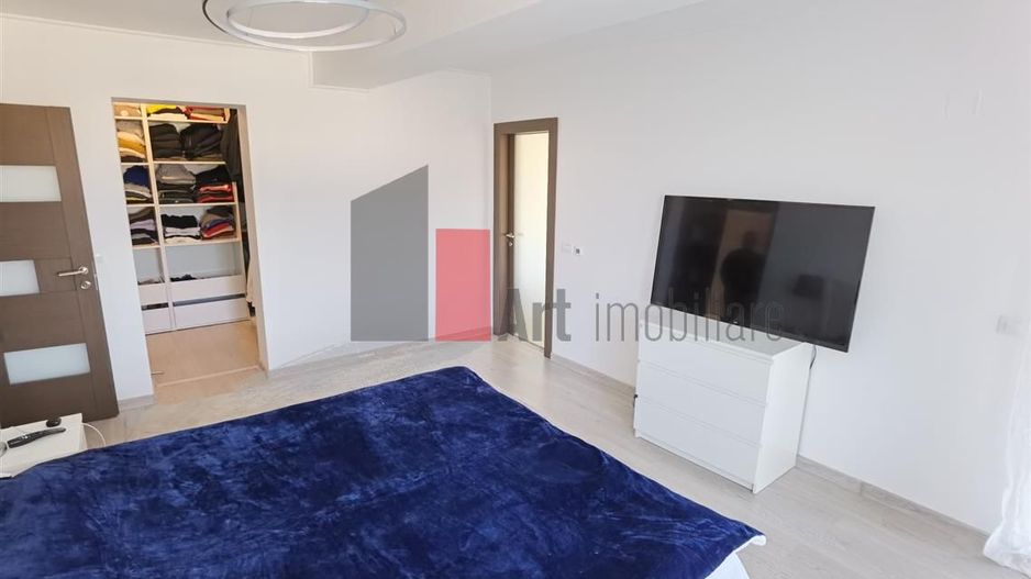 VIla 11 Camere Cernica - Poză 7