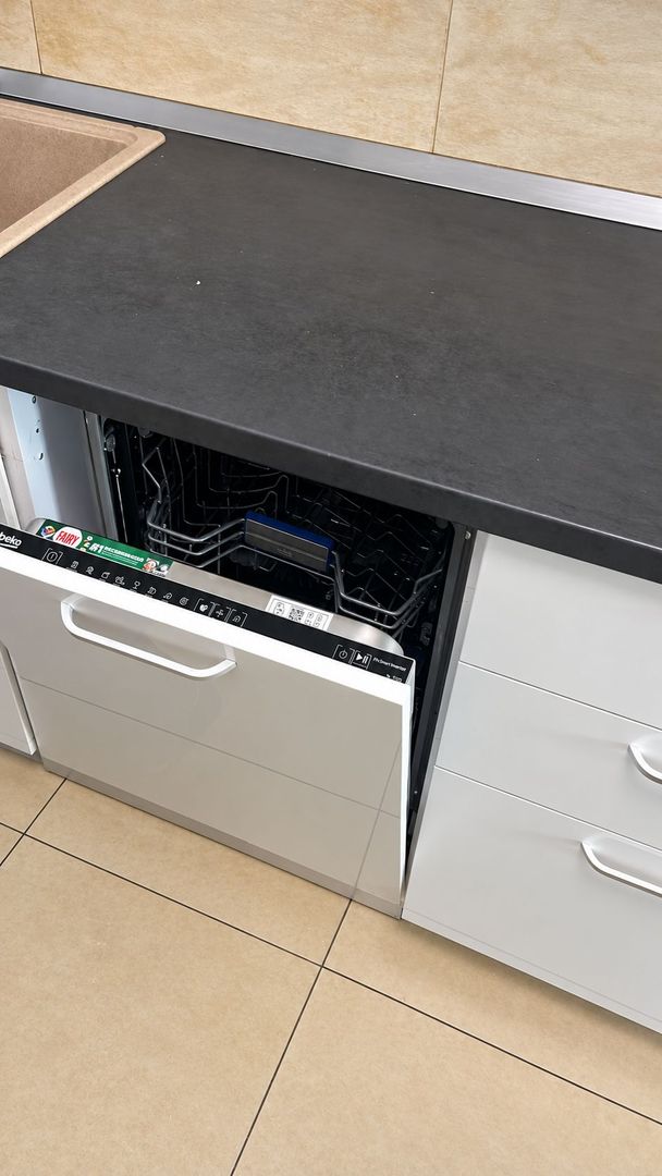 Apartament elegant cu 2 camere  Pipera, în spatele Porche, 675 eur/lun - Poză 18