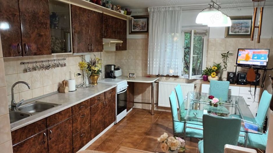 Girocului | 3 Camere | Decomandat | Boxa-spatiu depozitare | Izolat interior - Poză 5