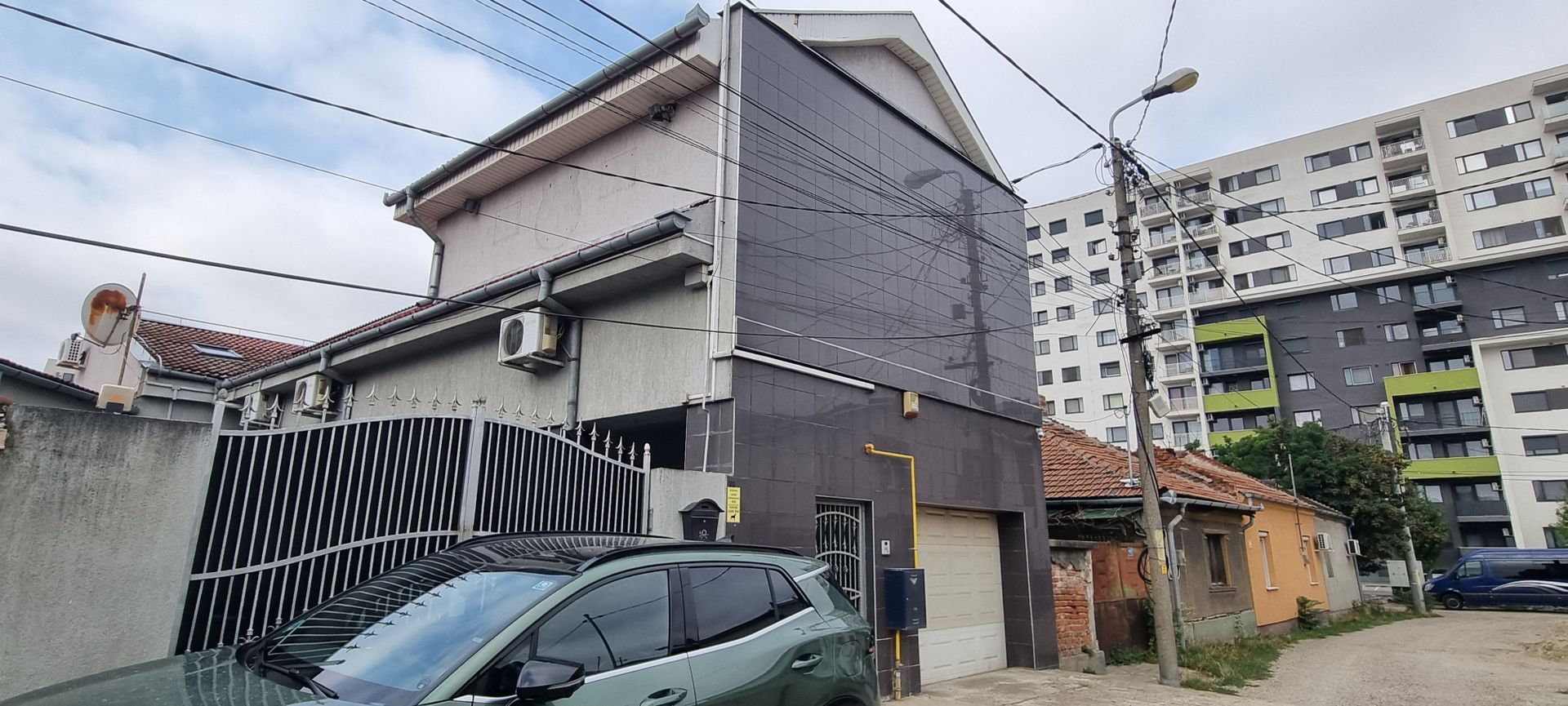 Casă P+M, 4 camere, str Lebedei, singur in curte - 600 E. Comision 0 - Poză 1