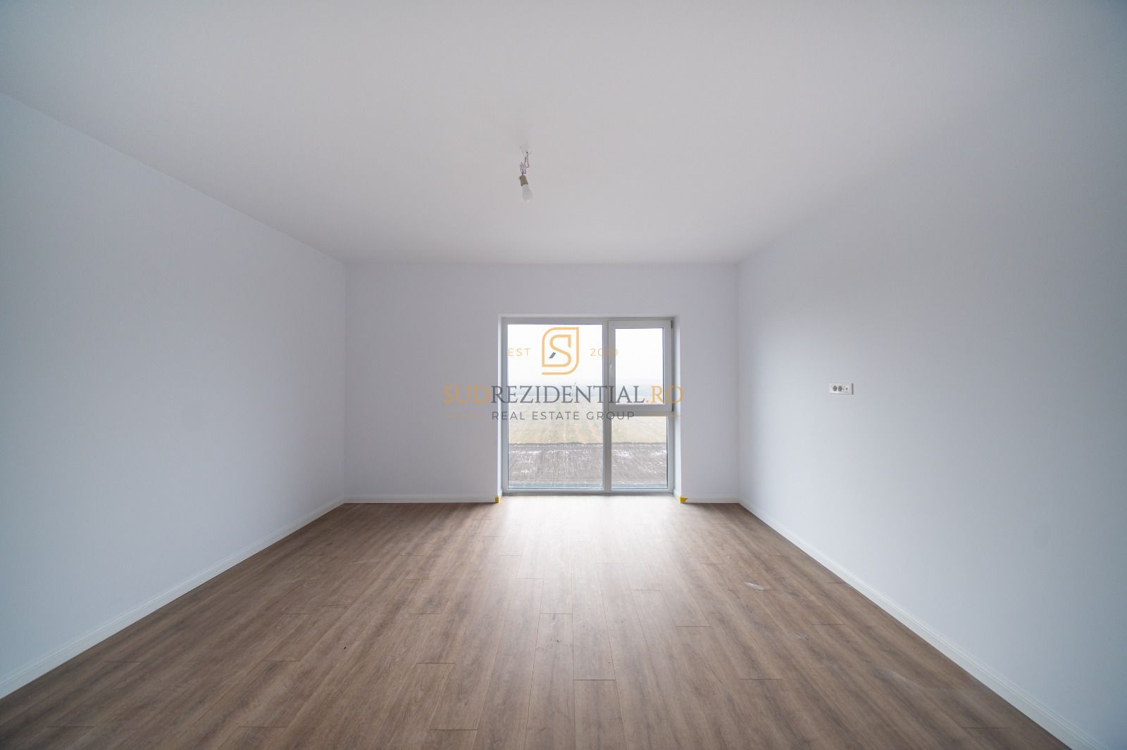 Apartament cu 2 camere, modern finisat, gata de mutare, Bd.Metalurgiei - Poză 2