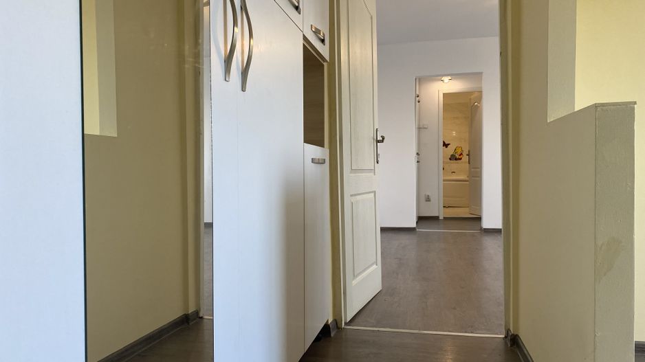 Camere spatioase!Vanzare apartament cu 2 camere, Targoviste - Micro 11 - Poză 12