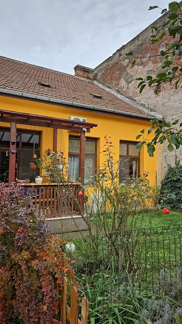 IMOBIL CU GRADINA PROPRIE - Poză 1