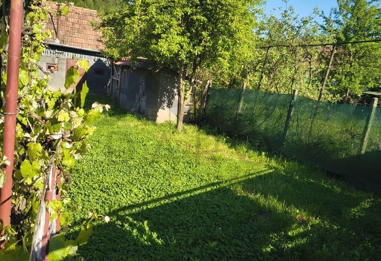 Casă de vânzare în Porumbeni – liniște, natură și confort, la doar ~20 minute de Târgu Mureș - Poză 6