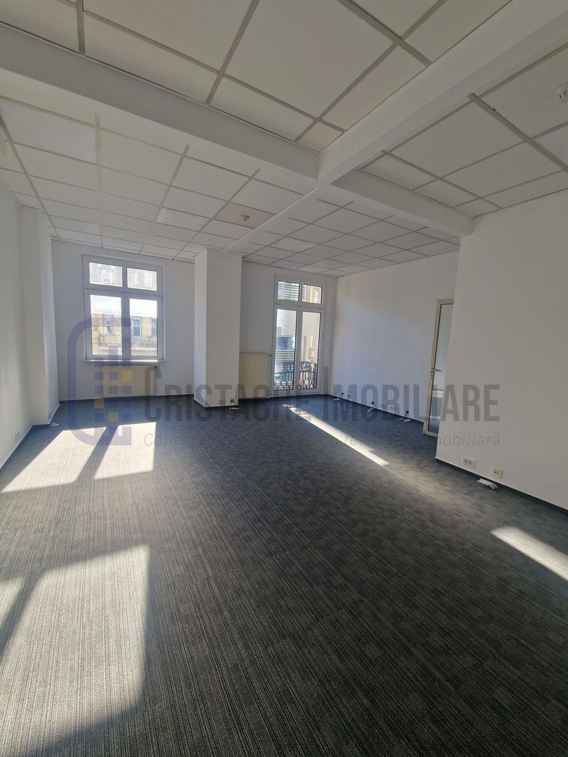 Universitate - birouri la cheie, suprafate intre 40 m² si 2500 m² - Poză 7