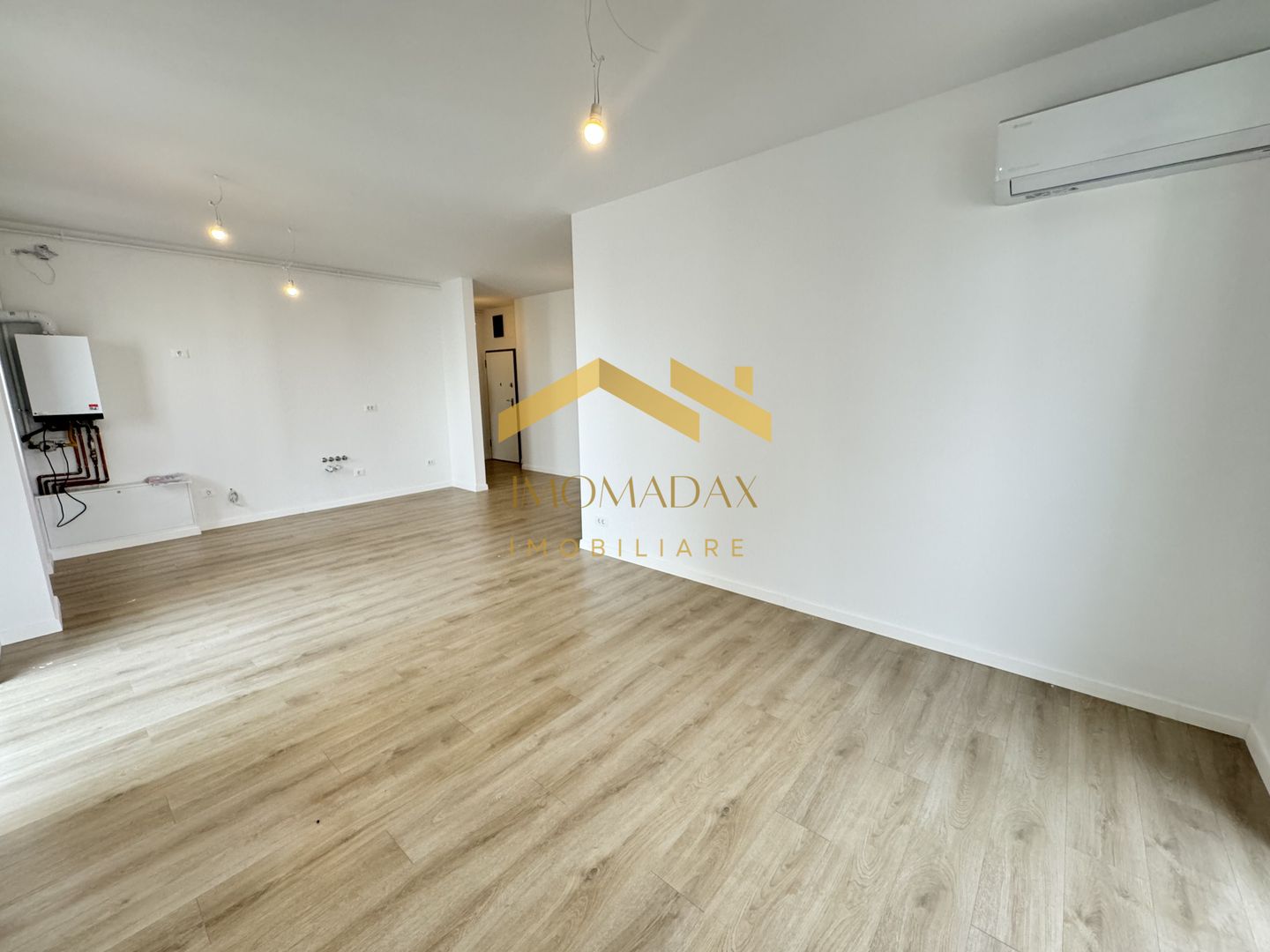 -Apartament-3 camere -2 bai- - Poză 1