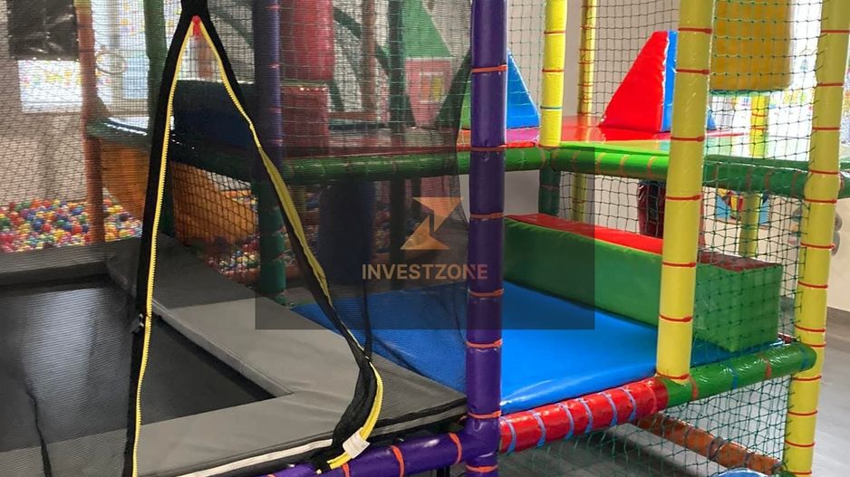 Restaurant si Centru de Evenimente la Cheie, cu piscina Loc. Premium - Poză 23