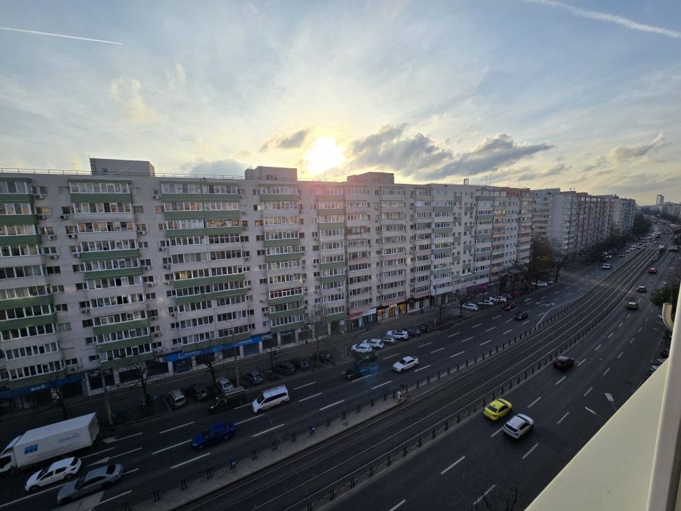 Apartament 3 camere- Ștefan cel Mare - Poză 1