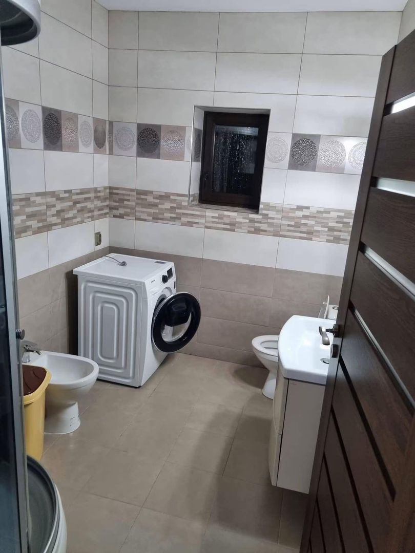 Casă de vânzare | Mobilată și utilată | Curte + Terasă | 210.000 € - Poză 10