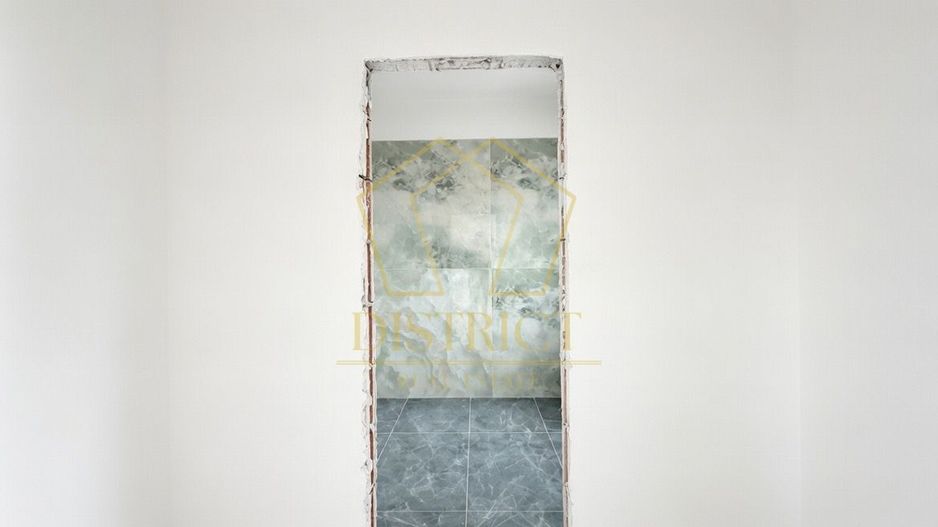 Duplex despartit prin camera tehnica, 5 camere, asfalt | Giarmata Vii - Poză 6