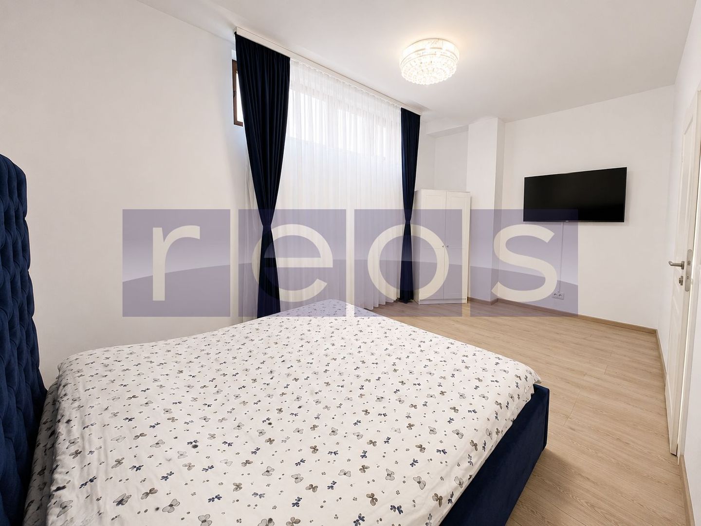 VANZARE | 3 CAMERE | 130MP | TERASA | GARAJ + BOXA | 1 MAI - Poză 6