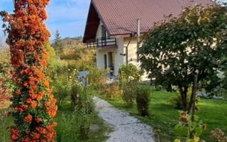 VILA DE VANZARE, CAMPULUNG, ZONA MARCUS, 150 MP, TEREN 1843 MP - Poză 3