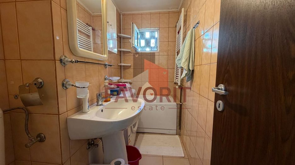 2 camere | etaj 2 | centrala proprie | renovat | zona excelenta | - Poză 7