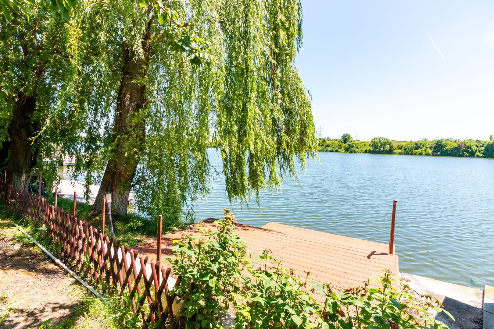 Vila premium de vanzare Balotesti/ piscina/ ponton/ deschidere la lac - Poză 6