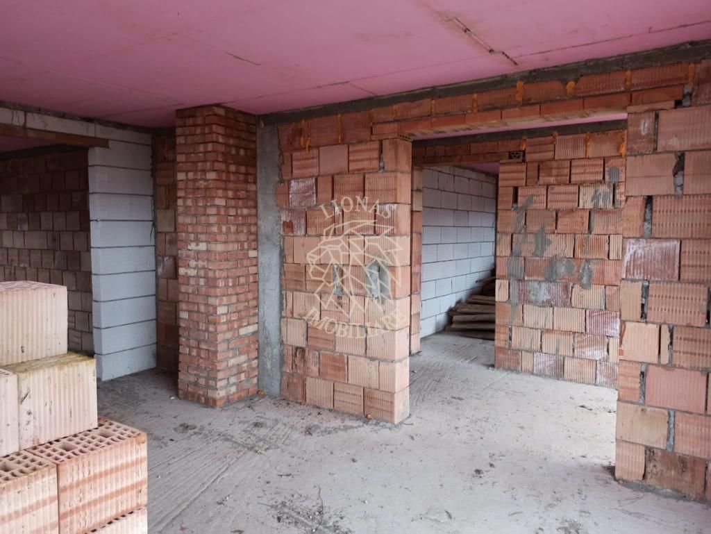 Casa la rosu 212 mp-terasa 25 mp-balcon 11 mp-teren 1034 mp-Teaca - Poză 2