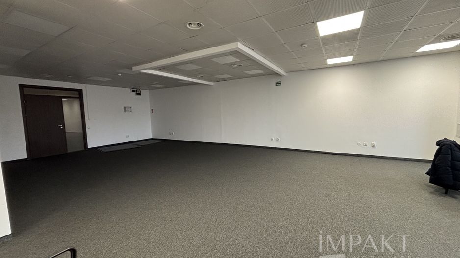 De închiriat spații moderne de birouri -Clădire centrala - Poză 27