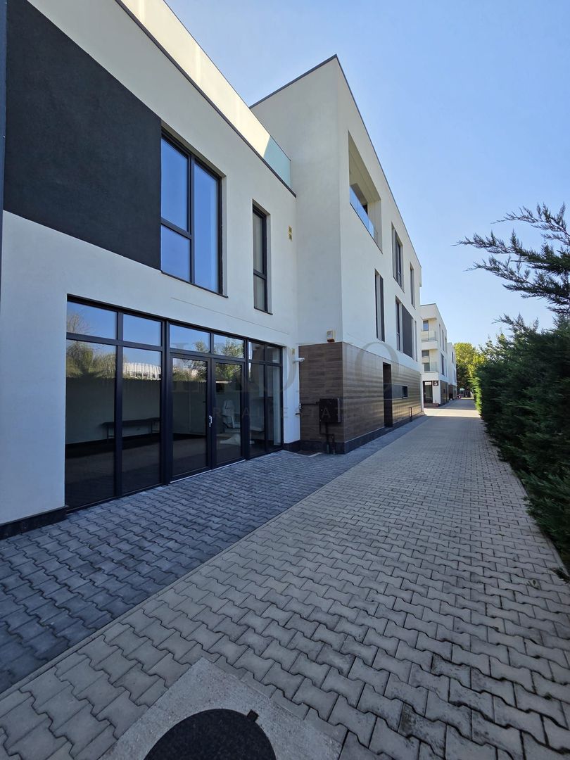 Ansamblu boutique de 5 vile premium | Arhitectură modernă - Poză 3