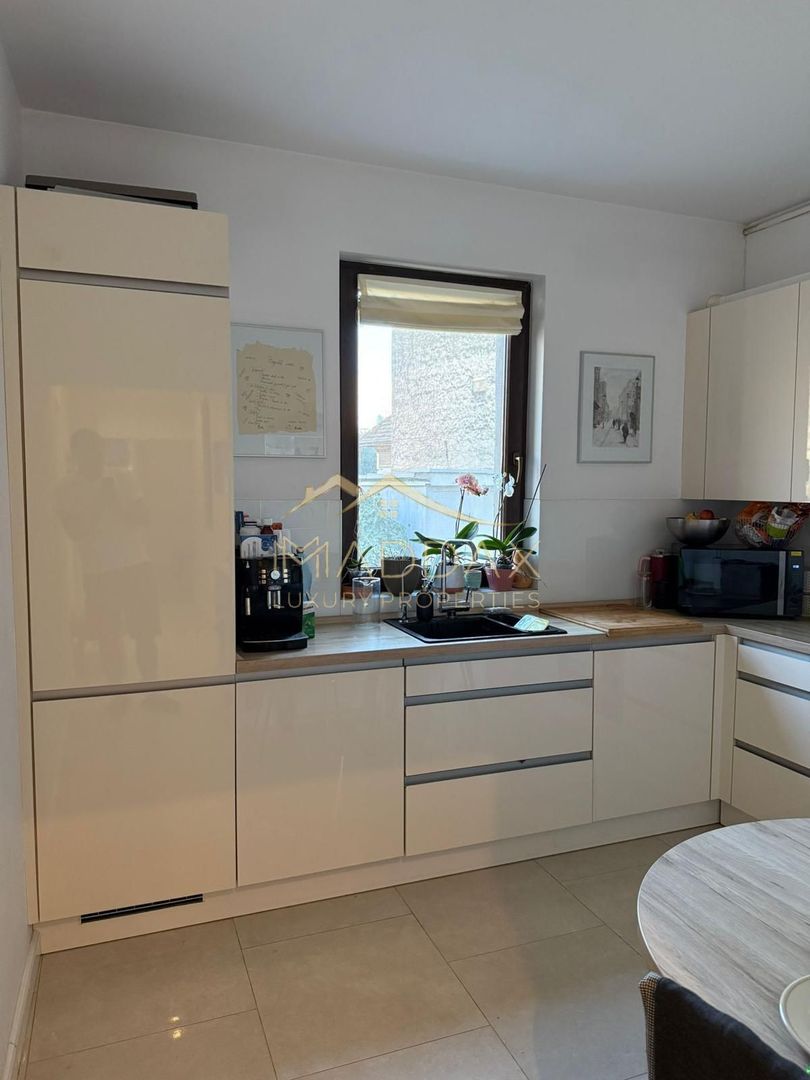 Apartament 4 camere*Vilă Dorobanți/ Curte superba/ Spațios - Poză 23