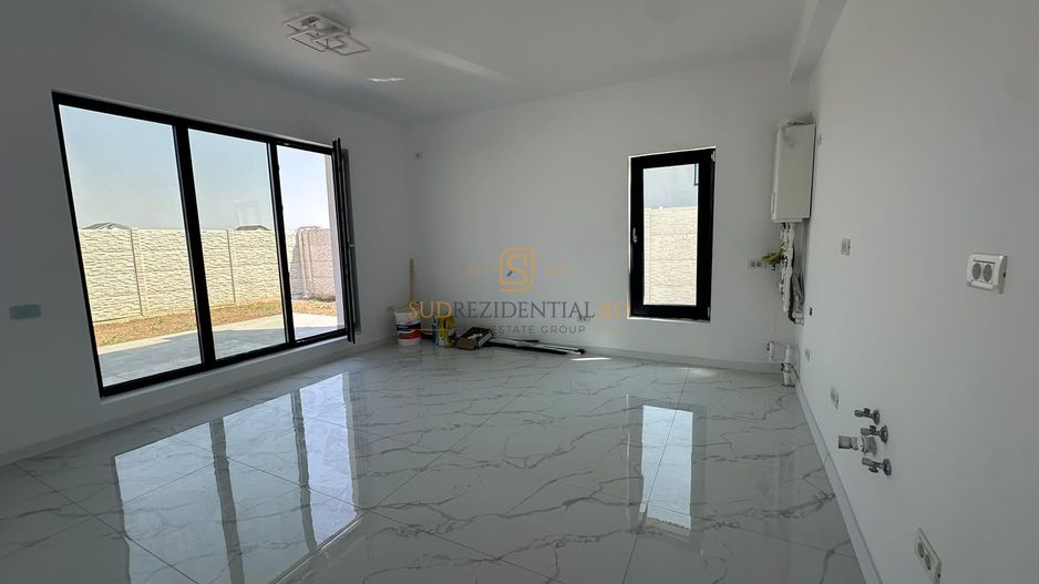 Casă individuală, 4 camere, teren 309 mp - Comuna Berceni - Poză 7