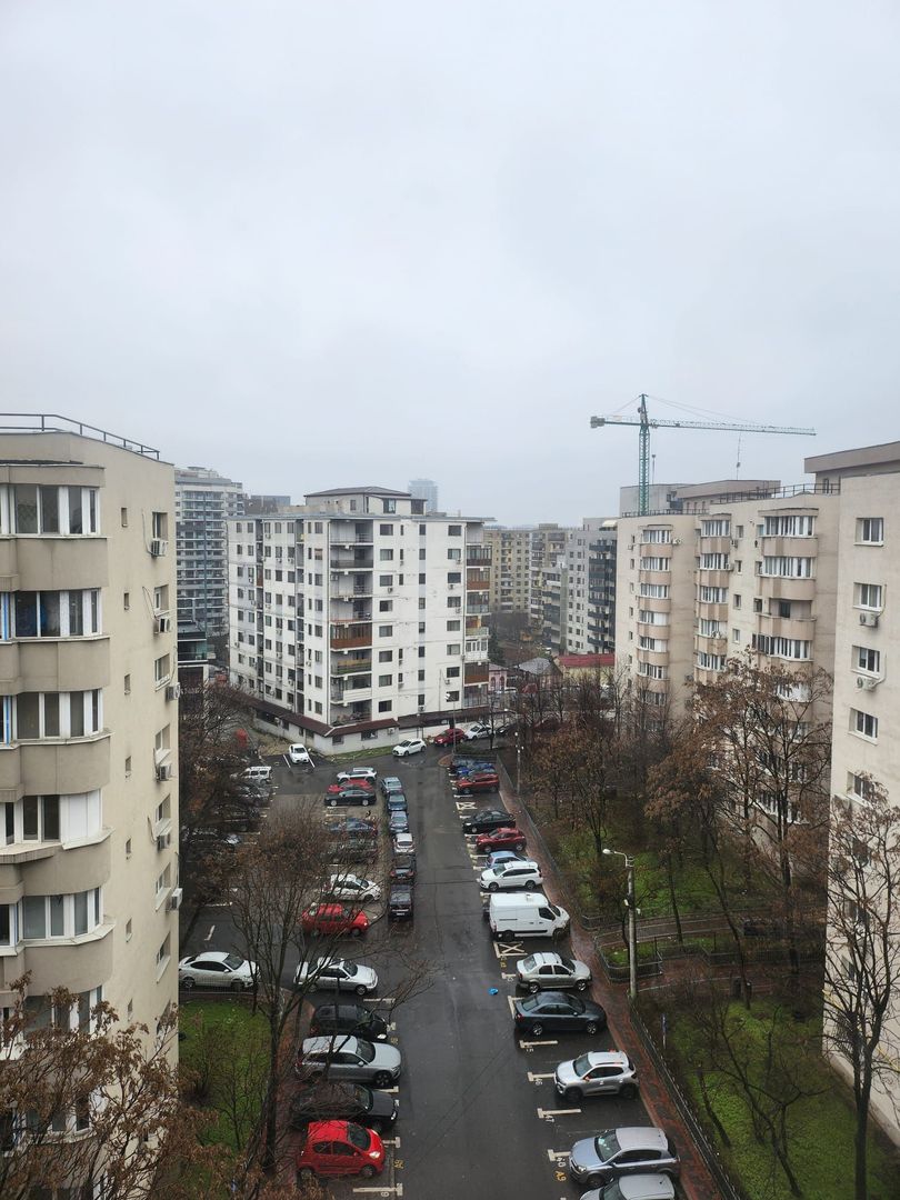 Vanzare Apartament 2 Camere Mall Vitan - 8 min Metrou Mihai Bravu - Poză 1