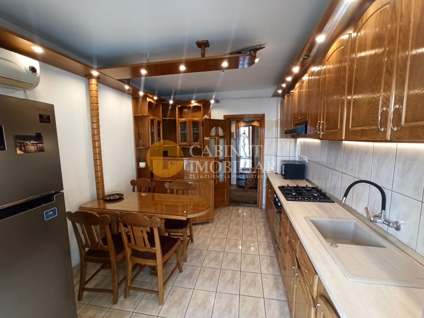 APARTAMENT 3 CAMERE DECOMANDAT, 80 m2 - PACURARI - Poză 1