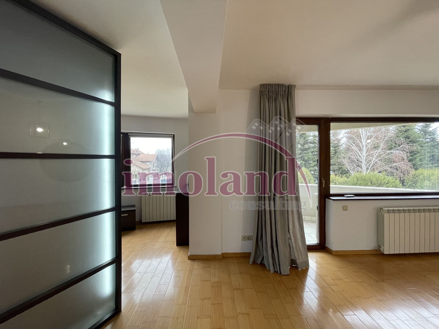 Inchiriere VILA 385 mp, 7 camere | curte 1000 mp | Pipera, Erou Iancu Nicolae - Poză 13