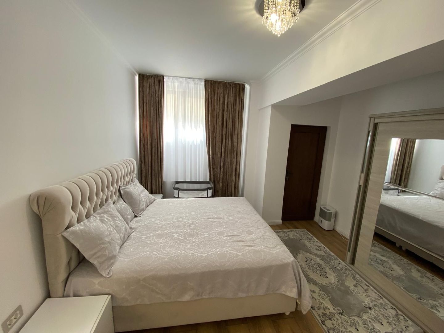 APARTAMENT LUX I SECTOR 1 - Poză 6