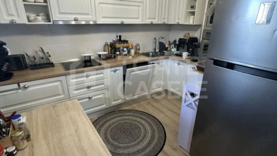 Penthouse generos în Plopilor- 170 mp, terasă 26 mp și o priveliște superbă - Poză 2