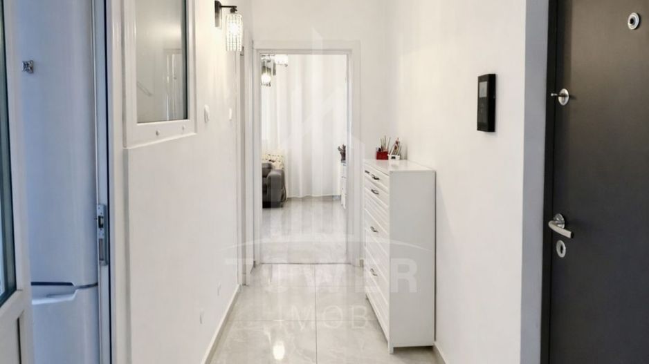 Apartament cu doua camere Vasile Aaron - Poză 5