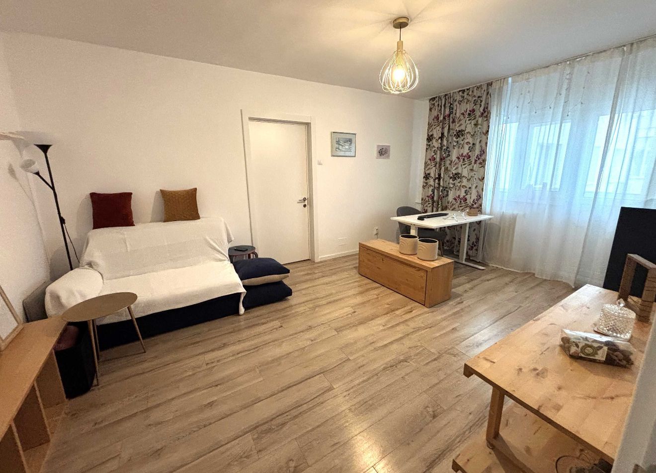 AP. 2 CAMERE RENOVAT COMPLET, BLOC REABILITAT, DOG FRIENDLY, LIBER - Poză 4