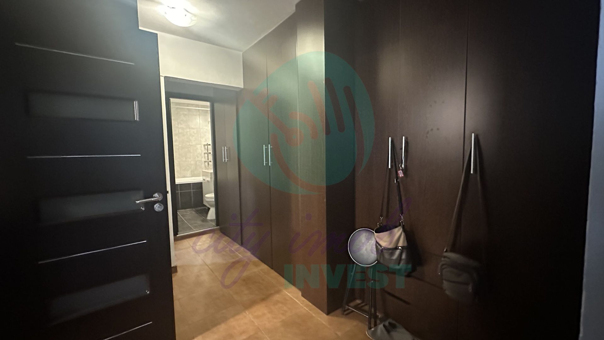 2 camere spatioase renovate in 2017 - Poză 3