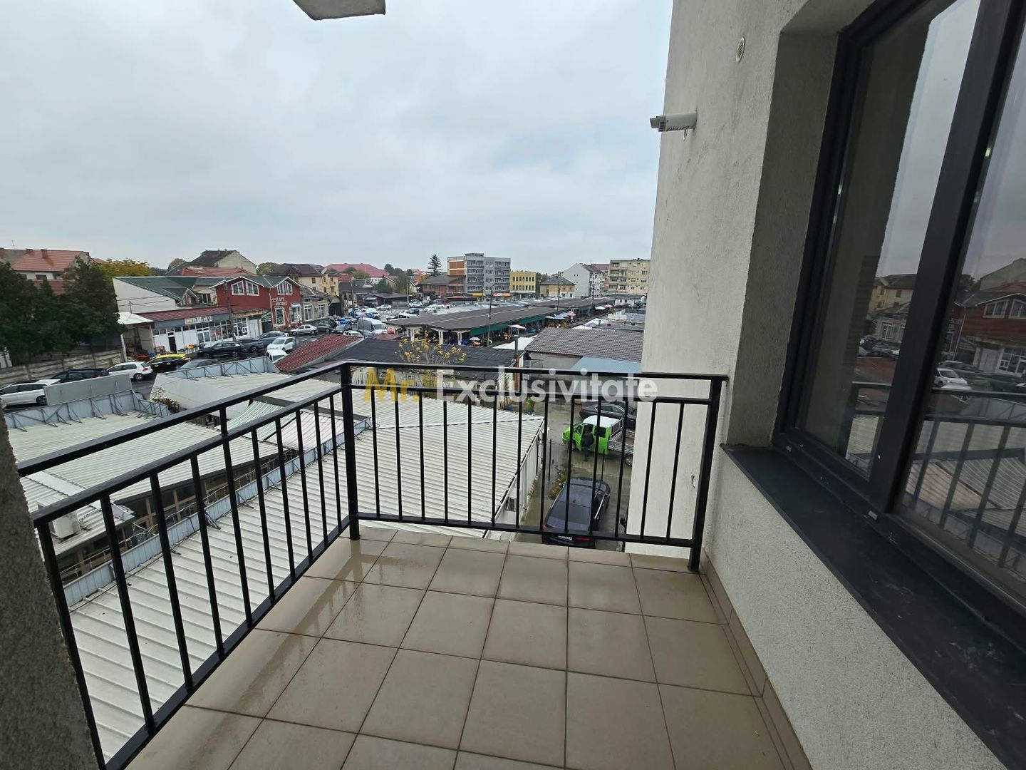 De vânzare apartament 3 camere, centru Satu Mare - Poză 15