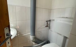 Spatiu comercial vad pietonal si auto. Pretabil salon/depozitare/crama - Poză 4