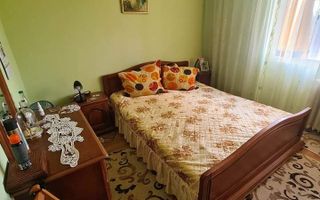 Decomandat 3 Camere Apartament Etajul 2 Spatios Etajul 2 Giurgiului - Poză 2