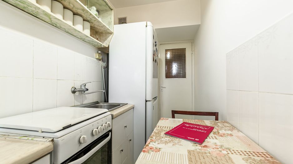 VÂNDUT! Apartament cu 2 camere. Zona Fortuna, Vlaicu - Poză 6