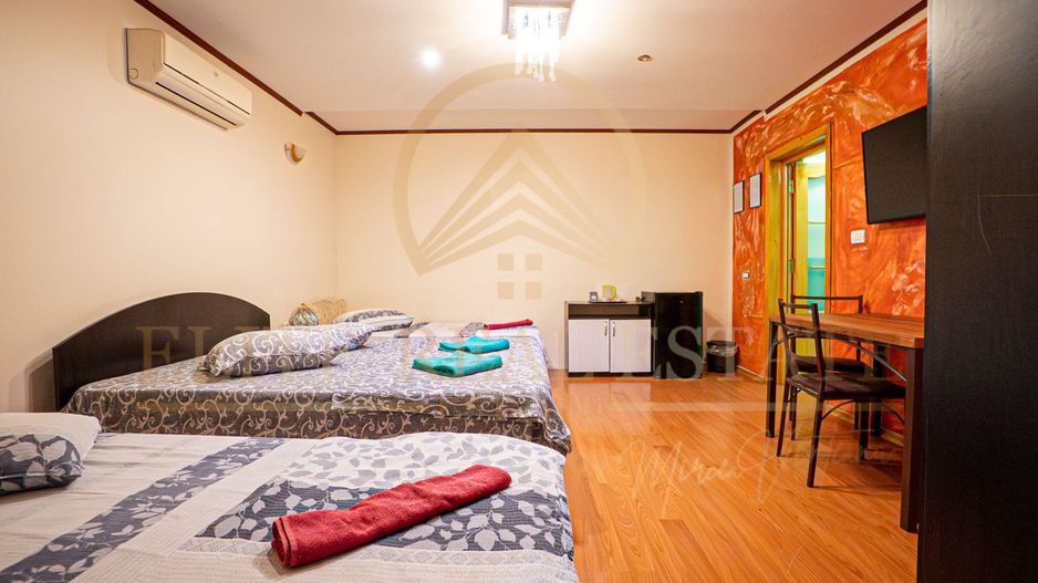 Casă spațioasă cu funcțiune de pensiune – Kamsas - Poză 9