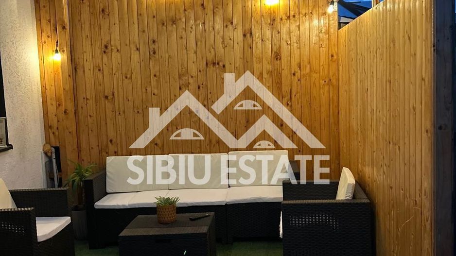 Casa cvadruplex de vanzare 4 camere, curte proprie - Poză 7