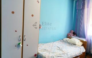 Apartament 3 camere de vanzare | Zona Piata Rogerius - Poză 3