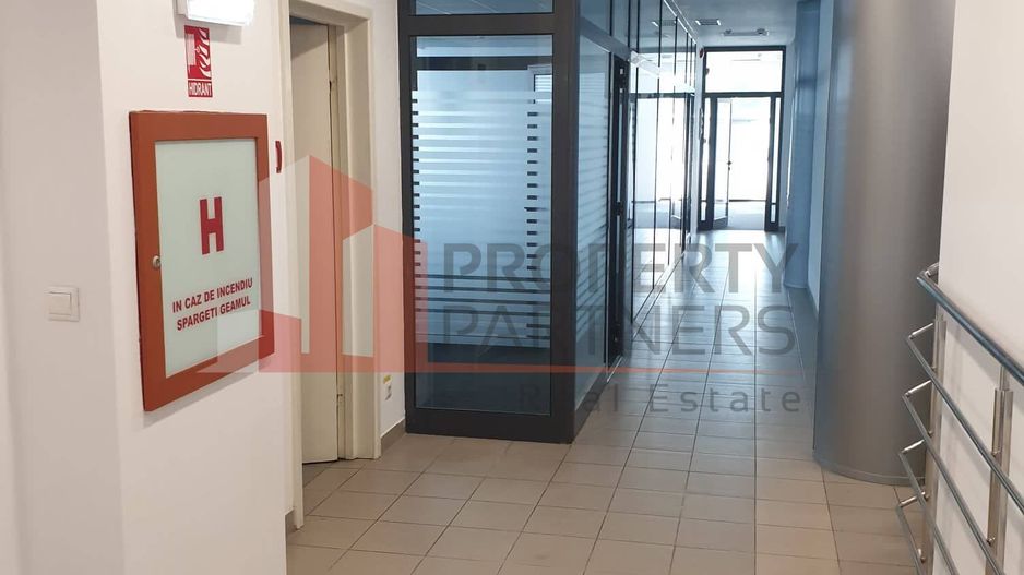 297 mp spatiu birouri - Poză 1